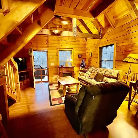 Good Life Cabin 1